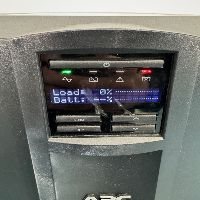 APC 2200 Smart-UPS image 2